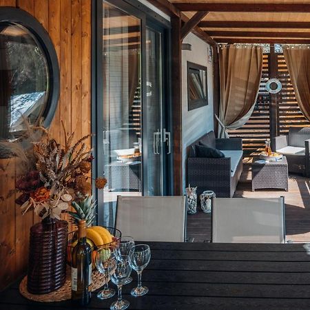 Croatia Camp Premium Hotell Vodice Exteriör bild