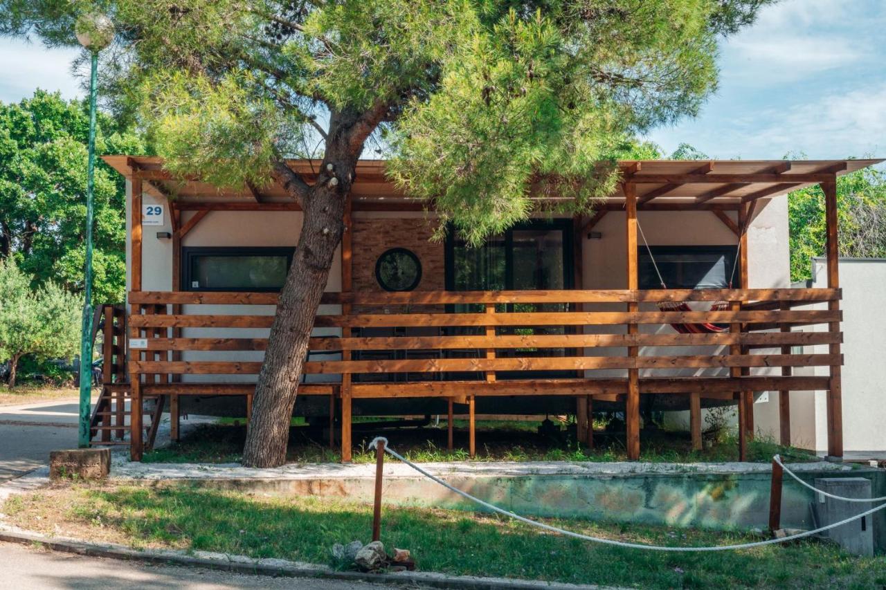 Croatia Camp Premium Hotell Vodice Exteriör bild