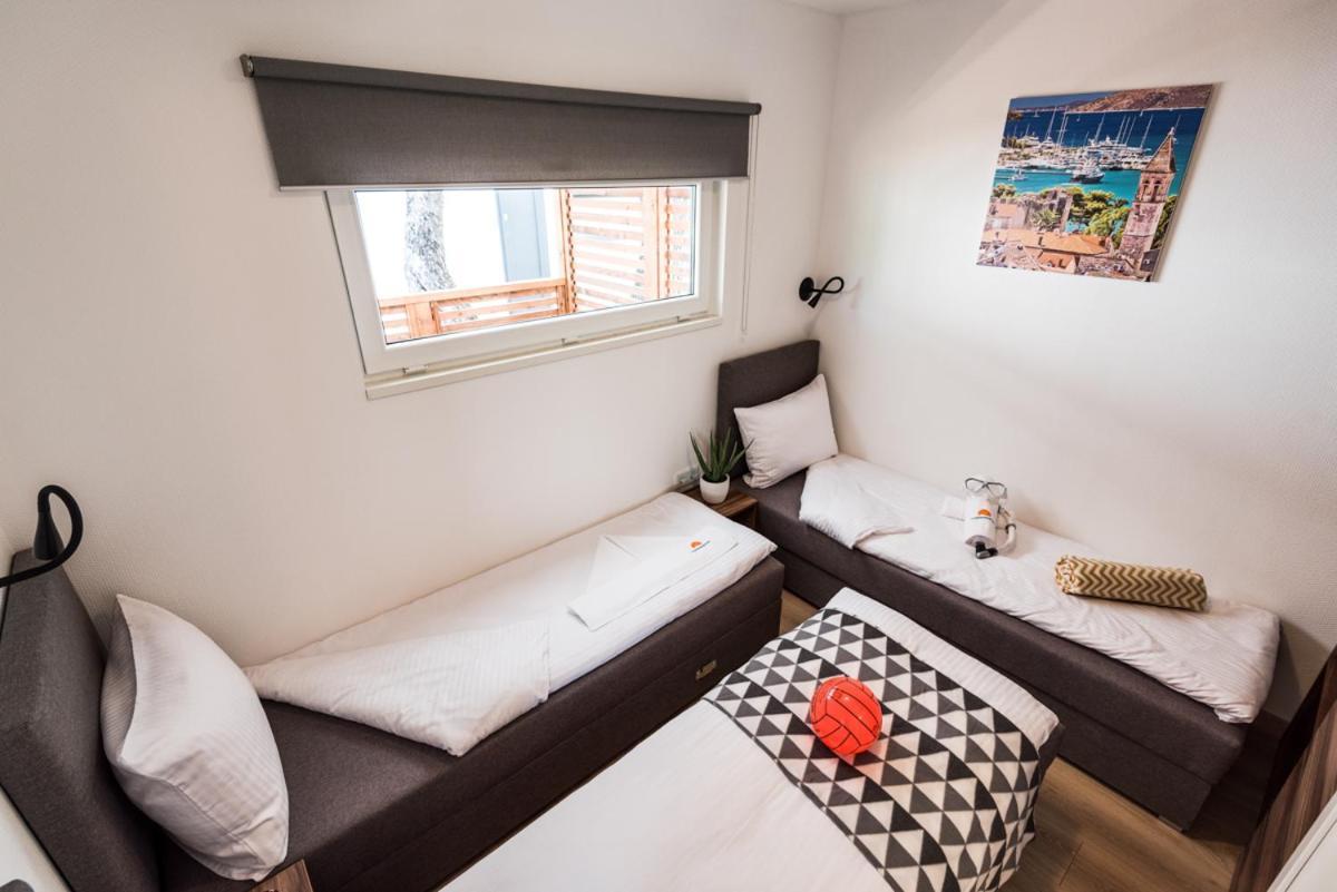 Croatia Camp Premium Hotell Vodice Exteriör bild